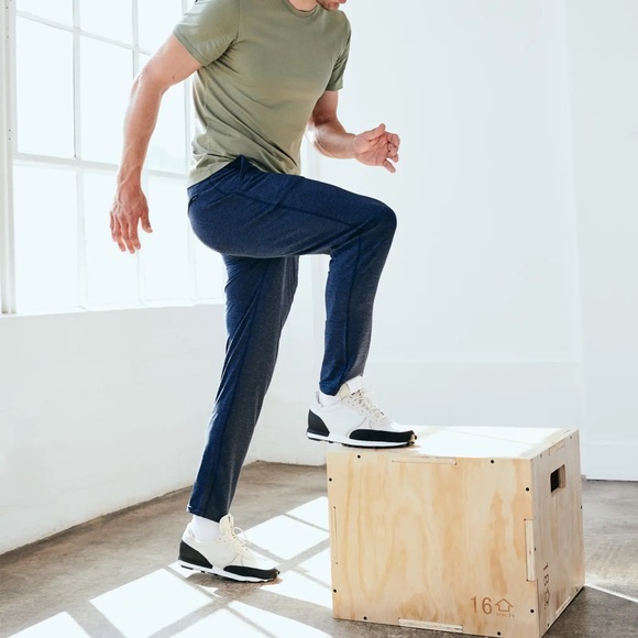 Quince Ultra-Soft Flowknit Performance Pant Heather Navy Large NWT - Picture 4 of 9